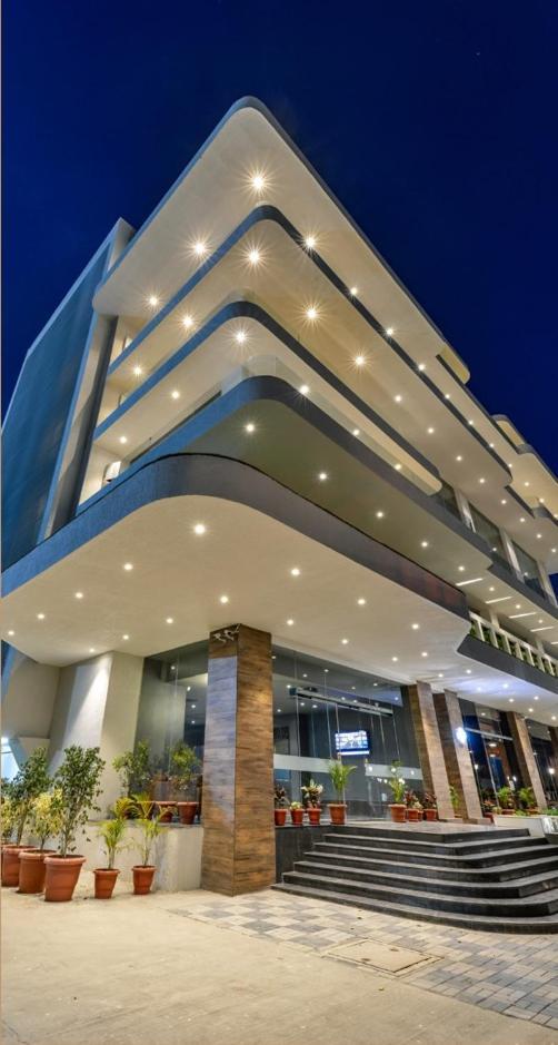Afc Hotel Індаур Екстер'єр фото